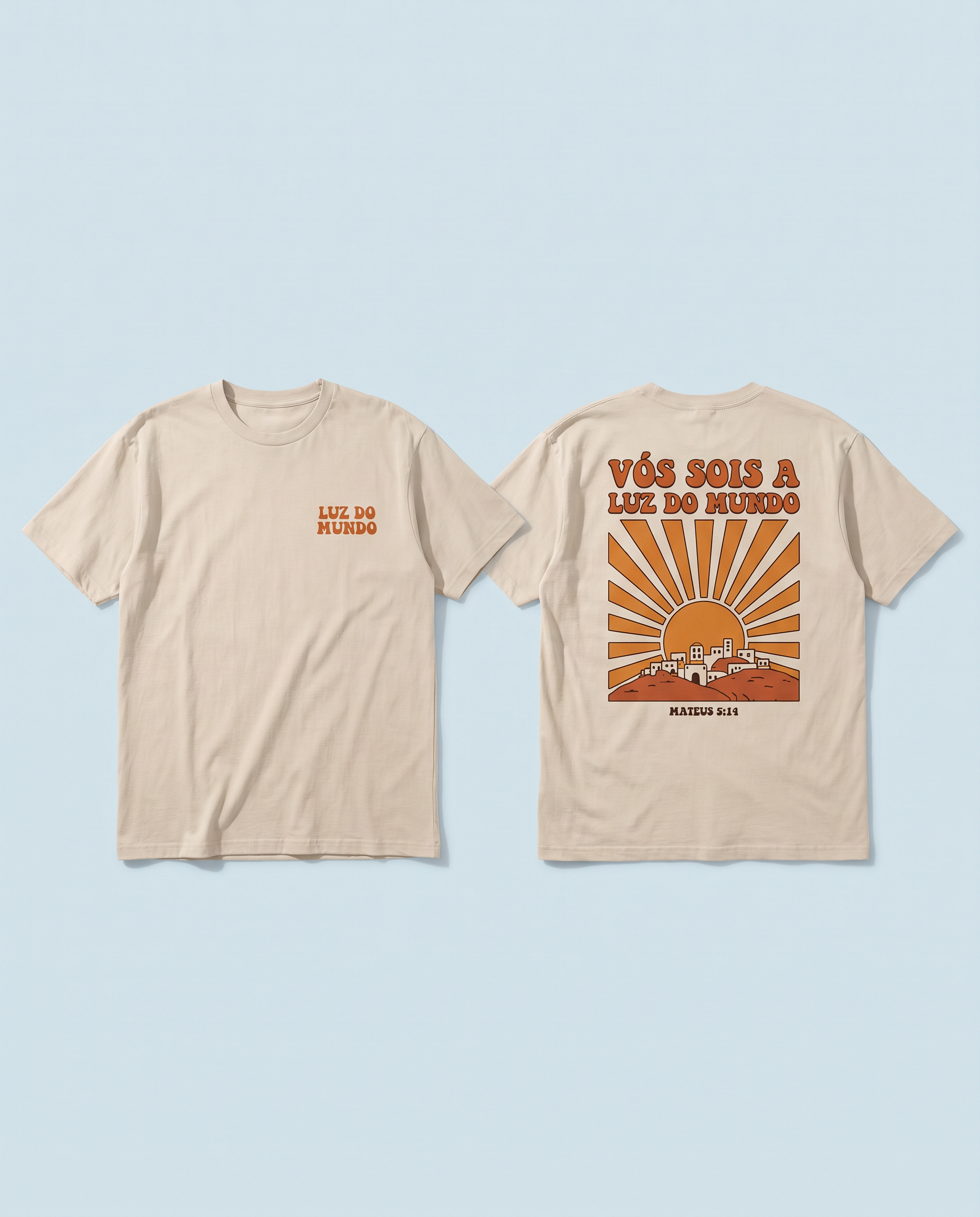 Camiseta areia: na frente, “Luz do mundo”; nas costas, sol retrô sobre uma cidade com “Vós sois a luz do mundo, Mateus 5:14”